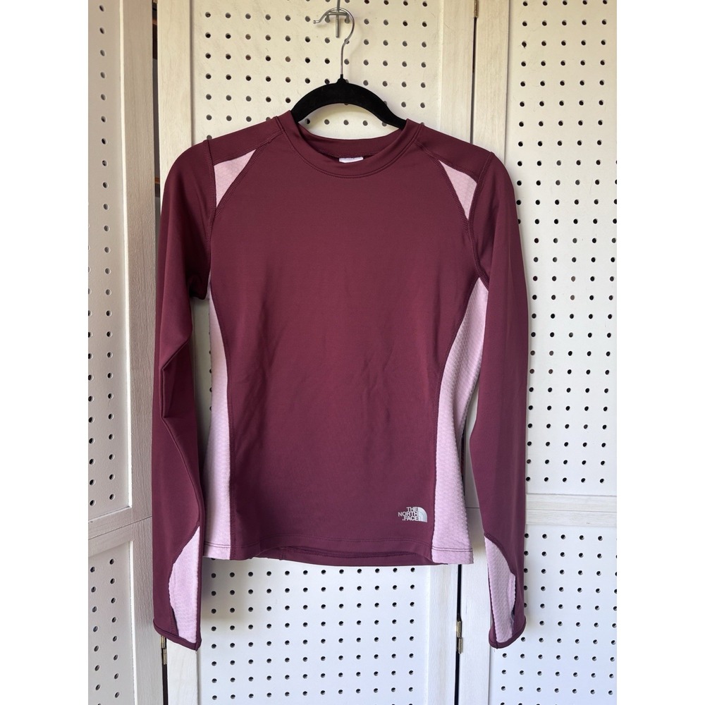 The North Face Flight Series Vapor Wick Long Sleeve Tee Womens M Burgundy Pink
